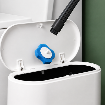 Toilet brush click-and-release handle close-up