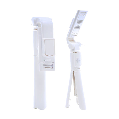 Extendable smartphone selfie stick with remote